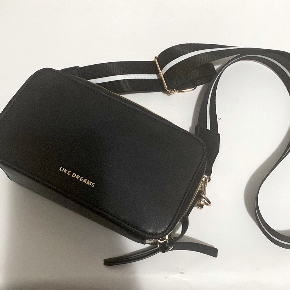 LIKE DREAMS Double Zipper Crossbody Bag
